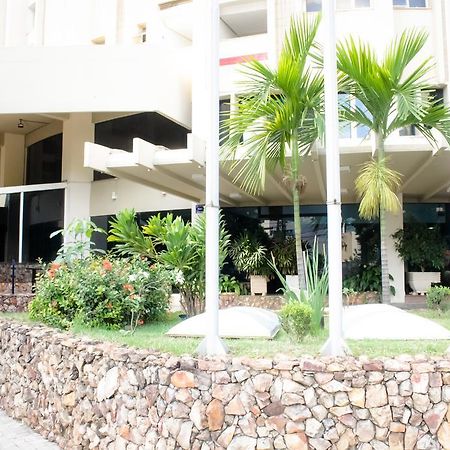 Flat Oeste La Residence Goiânia Extérieur photo